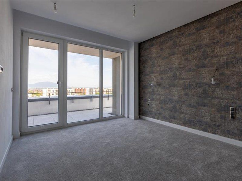 Vindem penthouse 4 camere FINALIZAT zona Coresi - Avantgarden - Poză 15