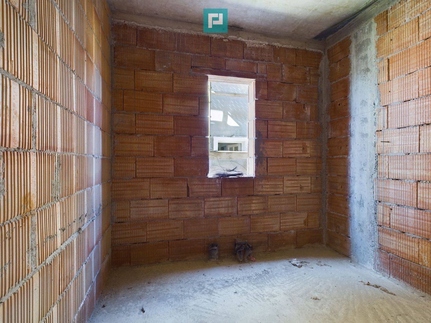 Duplex în Moșnița Nouă, în spate la Castel - Poză 28