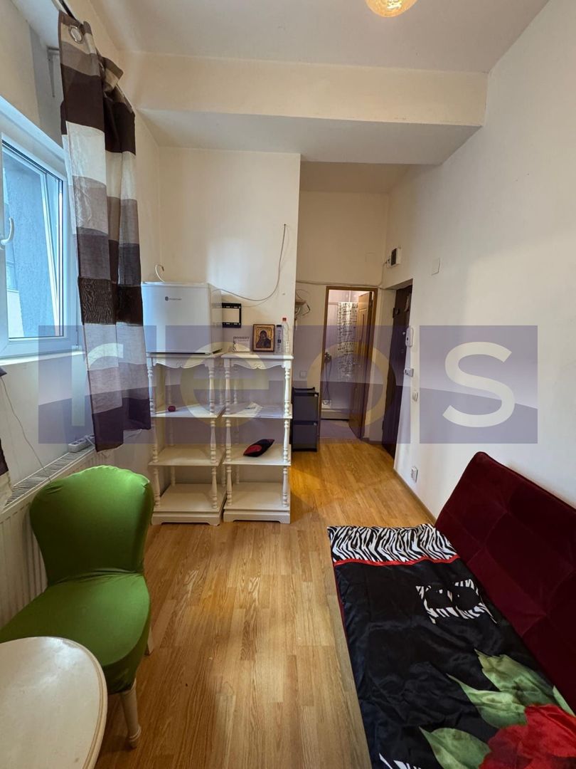 VANZARE GARSONIERA 14MP METROU DRISTOR BLOC NOU PARTER - Poză 1