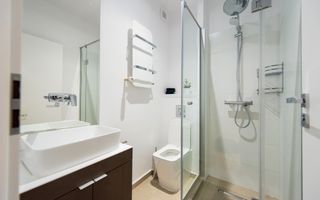 2 camere modern | Parcare | Terasă | Vedere lac - Poză 15