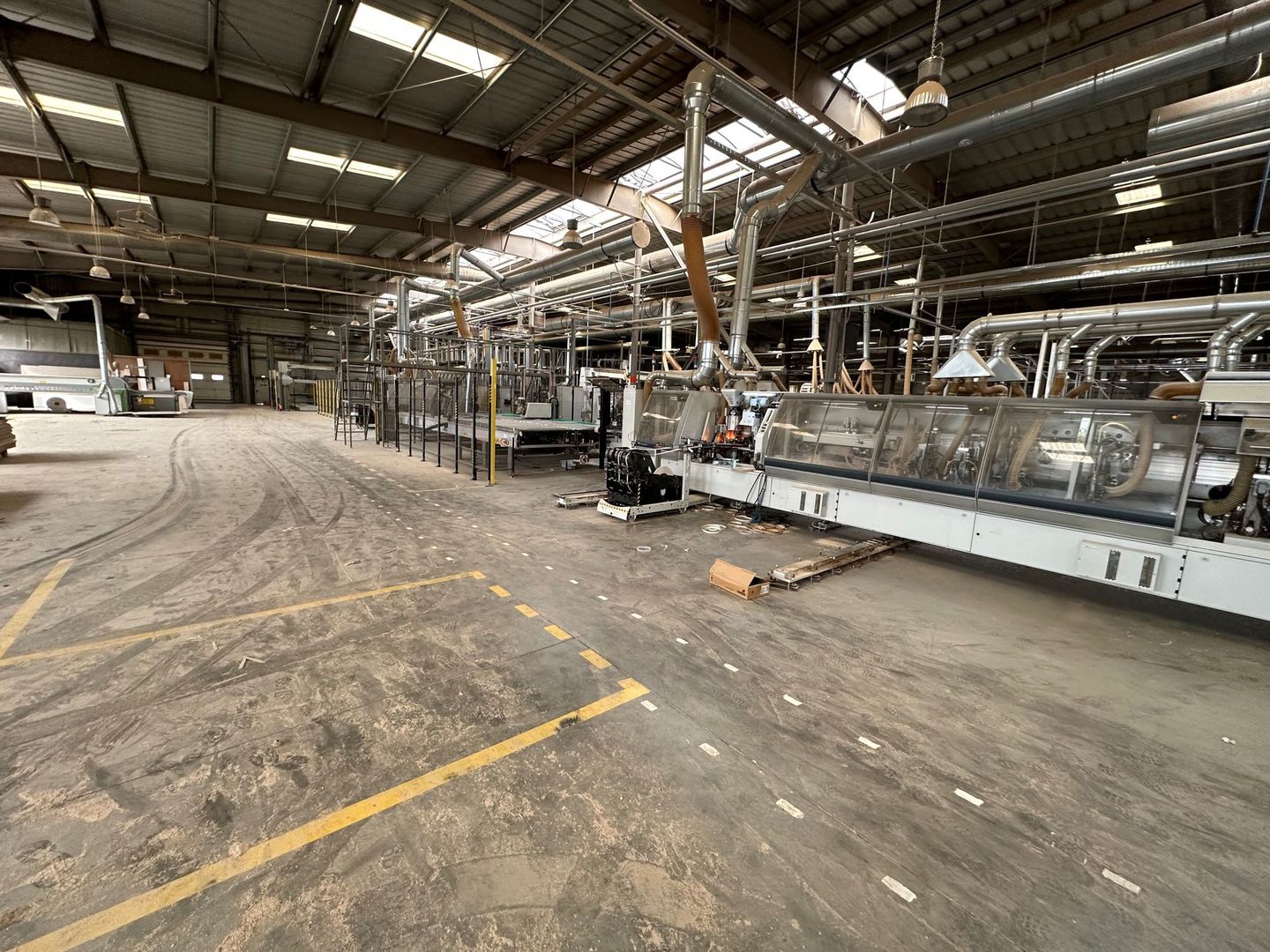 Hala pentru producție + birouri   10.000 mp - Poză 11