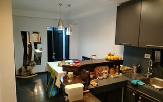 2 Camere Piata Constitutiei-Palatul Parlamentului - Poză 3