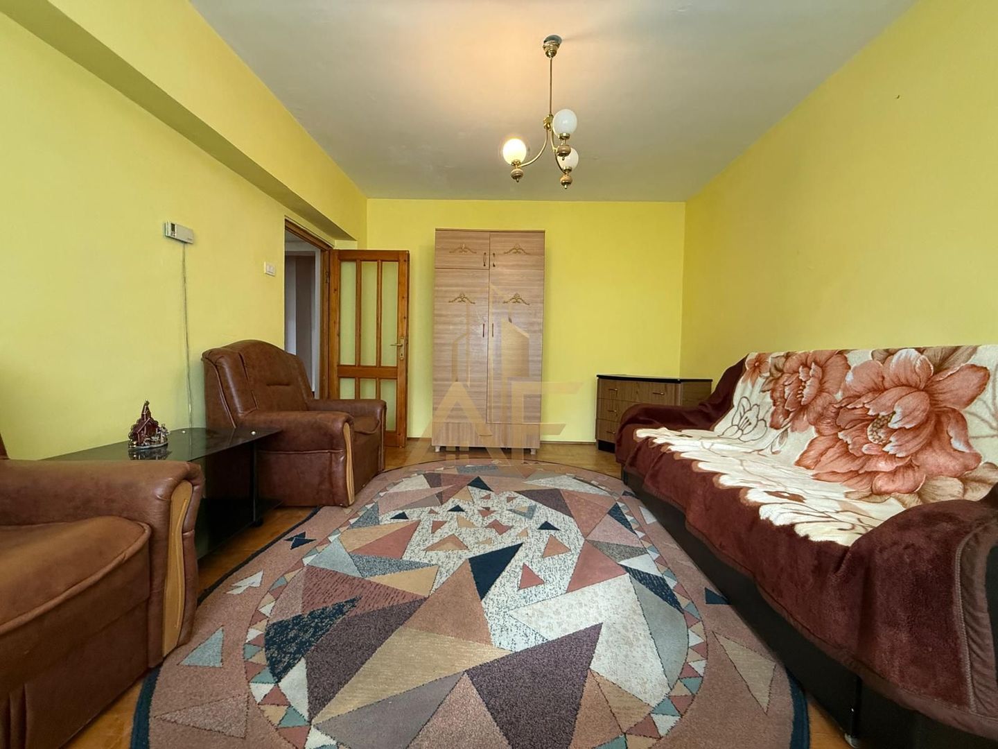 ULTRACENTRAL -Apartament de vanzare 3 camere decomandat - Poză 5