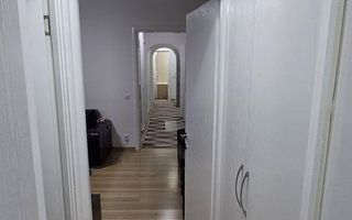 Apartament cu 4 camere in zona Politehnica - Poză 3