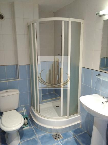 Apart 3 camere , bloc nou , utilat , mobilat, parcare privata - Poză 5