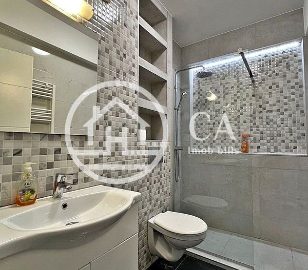 Apartament de închiriat cu 2 camere în zona centrală, Oradea - Poză 10