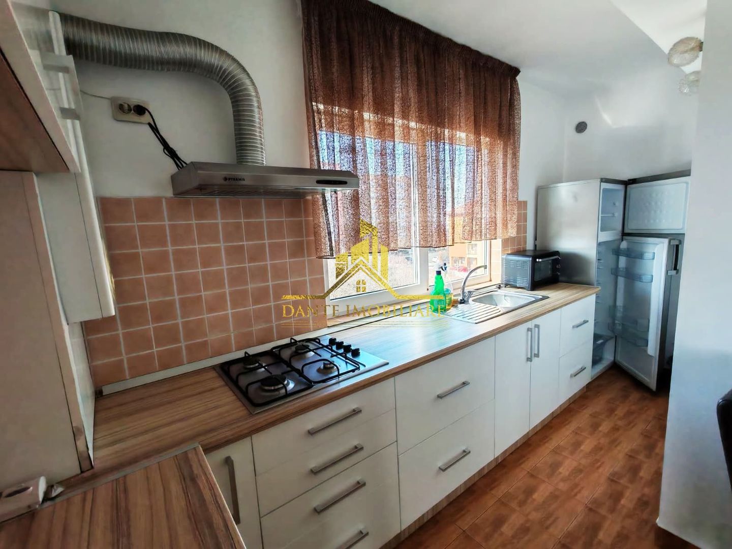 3 camere, mobilat modern, bloc nou, terasa, parcare, Calea Turzii - Poză 13