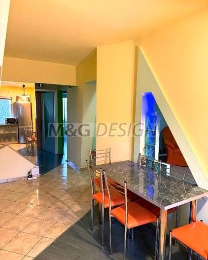 Apartament 3 camere  Bucovina  etaj 2 - Poză 15