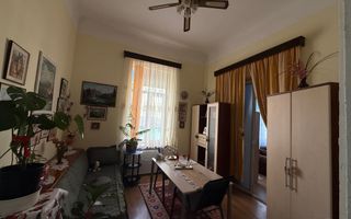 Locuinta din perioada antebelica in Armeneasca - Poză 3