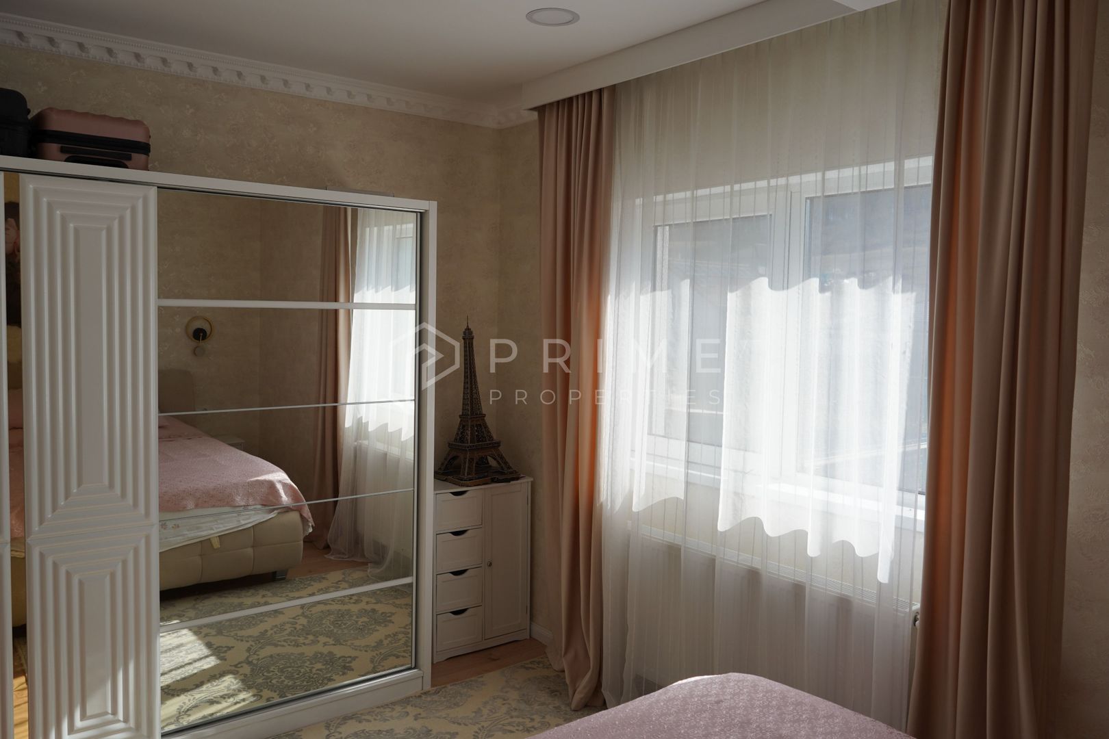 Casă tip duplex complet amenajată si mobilată - Poză 19