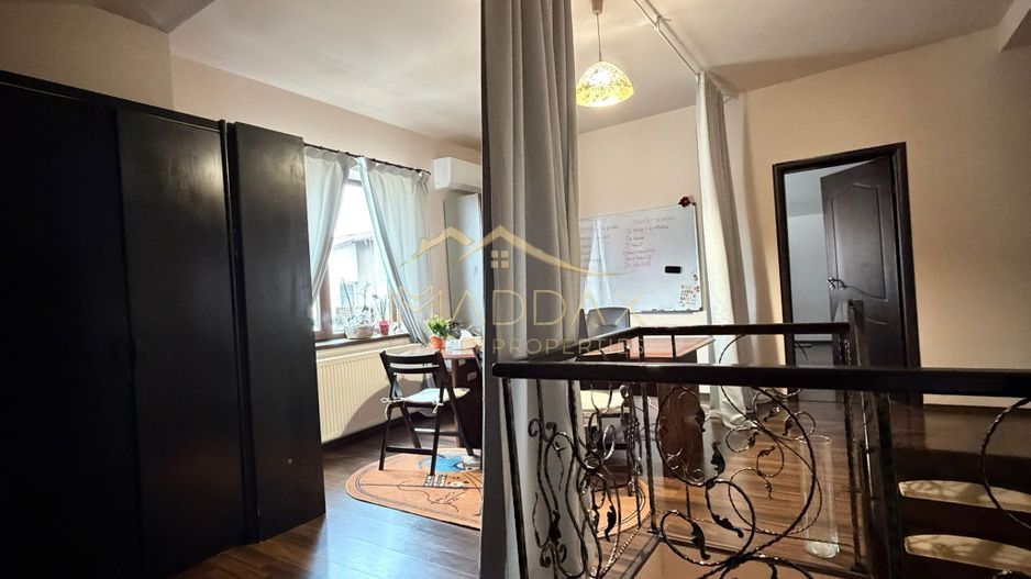 Vila spatioasa cu vedere spre lac Corbeanca - Poză 34