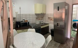 CASA cu 3 CAMERE  langa Piata Rahova, Strada Ghiocului Nr 5 - Poză 8