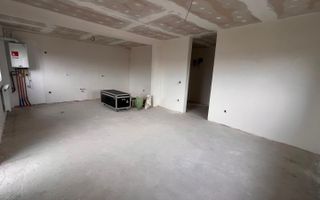 Apartament spatios cu 2 camere- Etaj 2, balcon, Selimbar - Poză 2