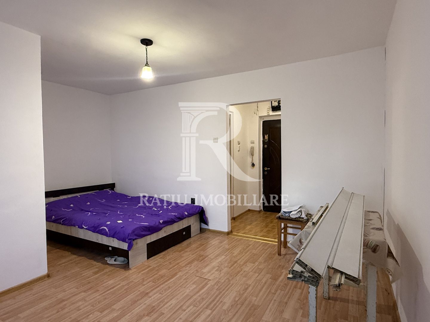 Garsonieră de vânzare | Rogerius | Oradea - Poză 1