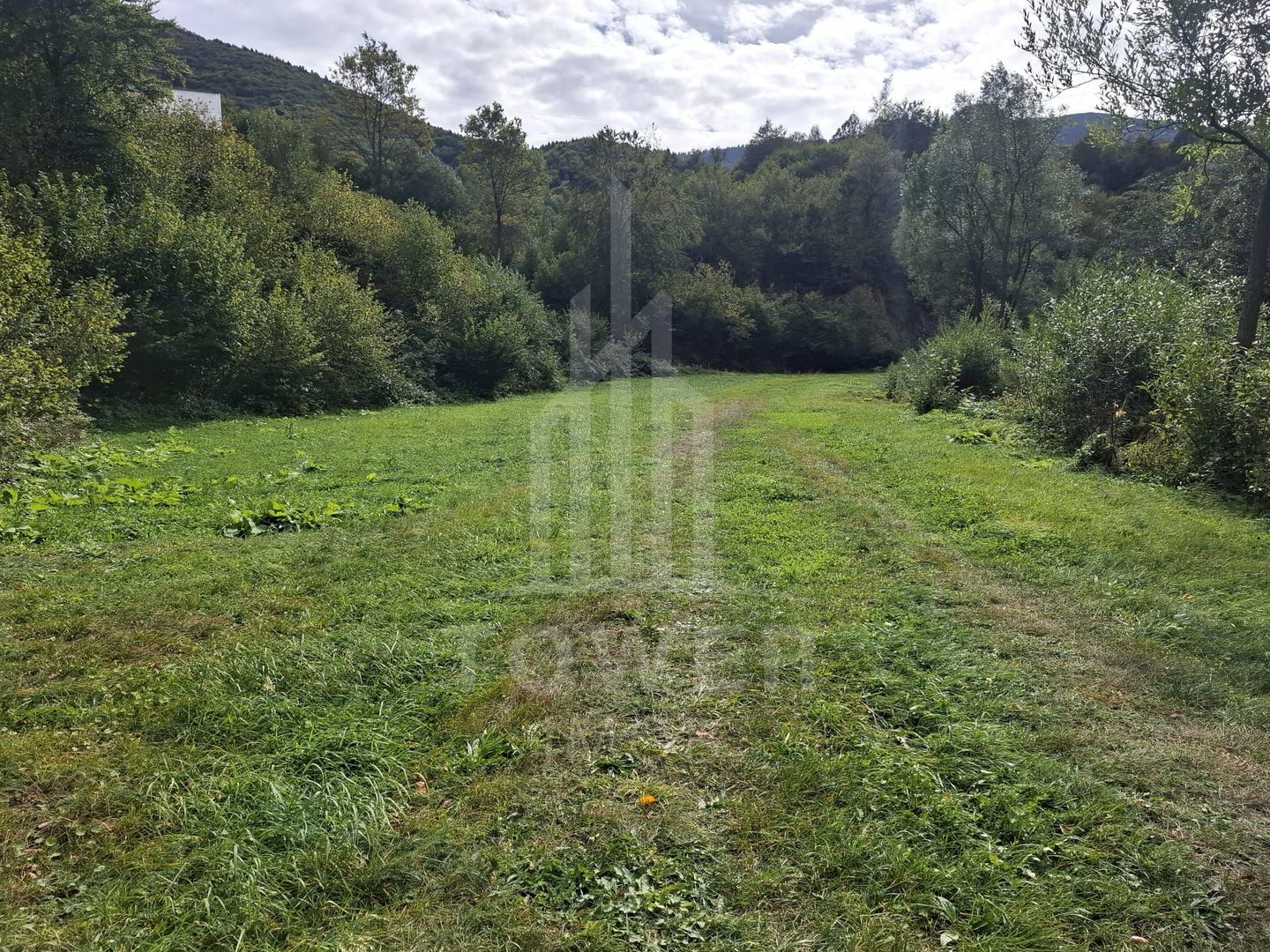 Teren Intravilan de Vânzare – 3622 mp – Râu Sadului - Poză 9