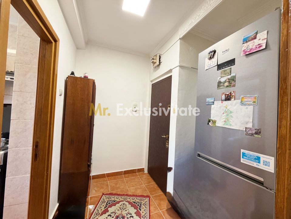 Apartament 2 camere semidecomandat mobilat zona Fratii Golesti - Gara - Poză 8