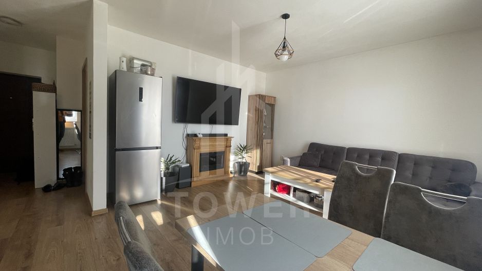 Apartament 3 camere--Turnisor | Decomandat | Balcon 10 mp | Parcare privata - Poză 4