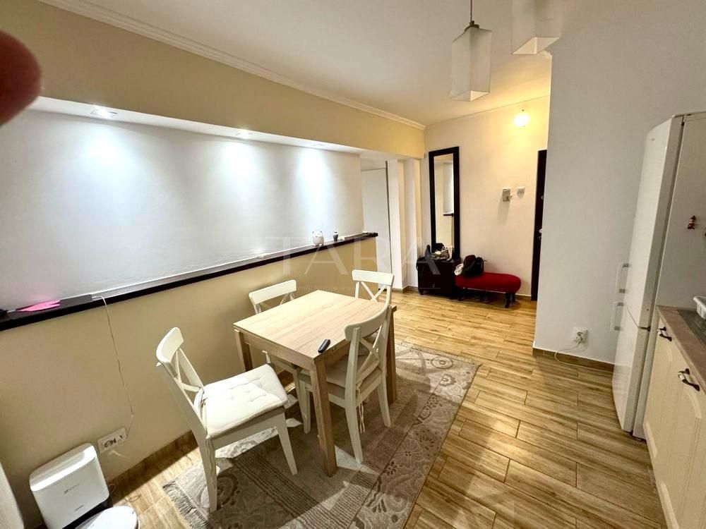 | 2 camere | decomandat | ZONA BIG | - Poză 3