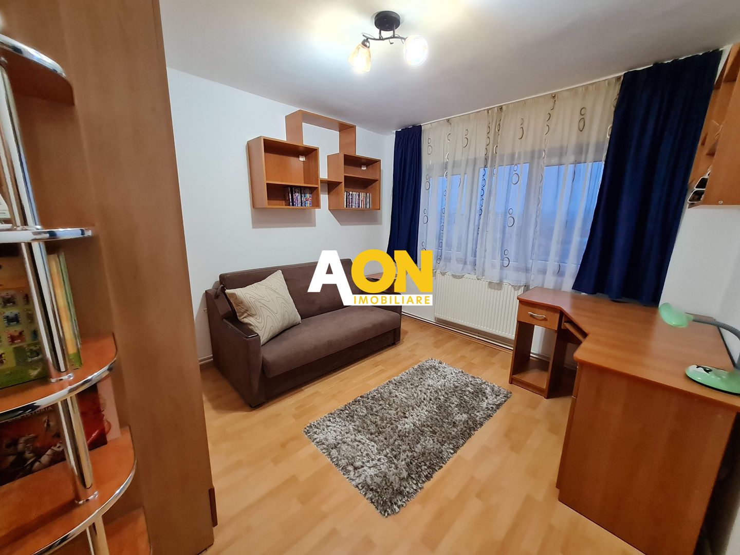 Aparatament 2 Camere Decomandat Zona Cetate - Poză 8