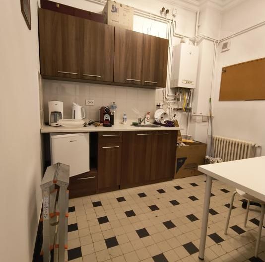 Dacia- Piata Spaniei- Birou - Poză 13