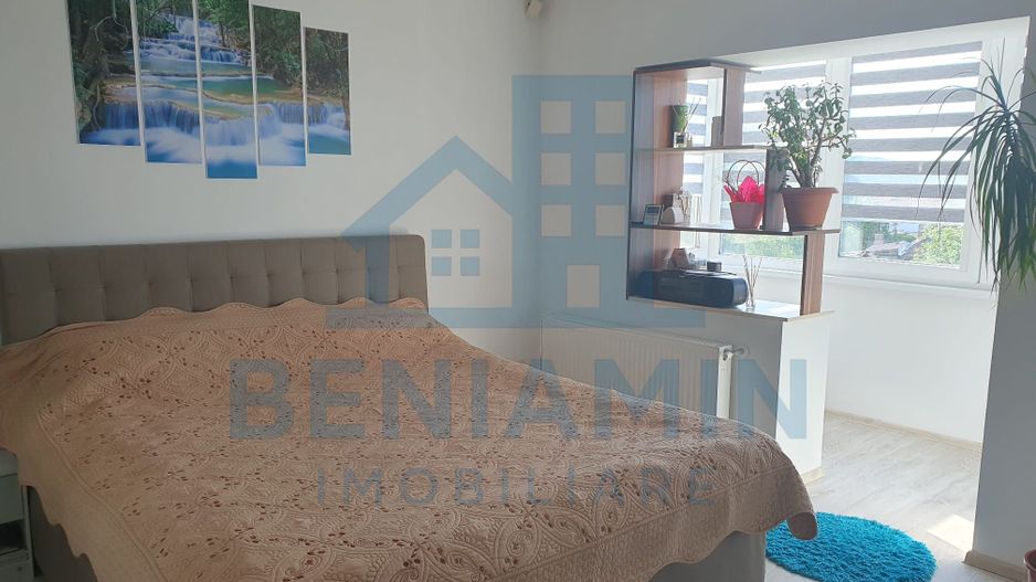 Apartament 4 camere etaj 1 Cartier Noua 99mp doua parcari - Poză 9