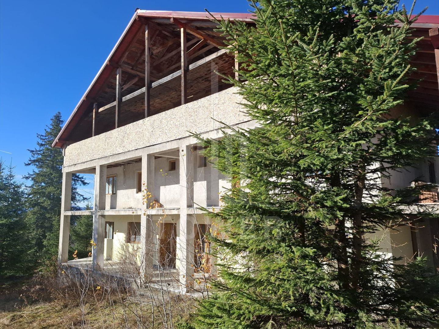 Pensiune de vânzare în Păltiniș – oportunitate de investiție - Poză 1