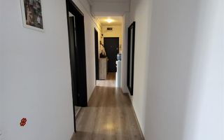 Apartament 3 camere de vanzare - Poză 4