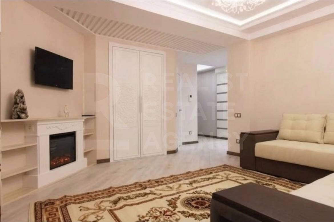Chirie, apartament 2 camere 90 mp, strada Melestiu, Centru - Poză 6