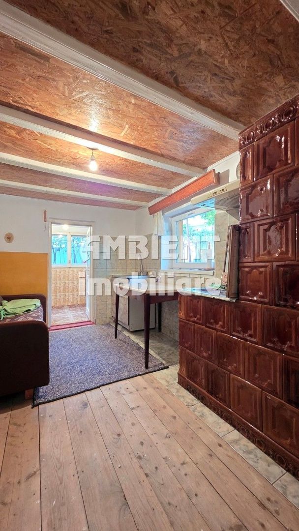 CASĂ INDIVIDUALĂ cu teren 272 mp, VASLUI - zona CARTIER; - Poză 12