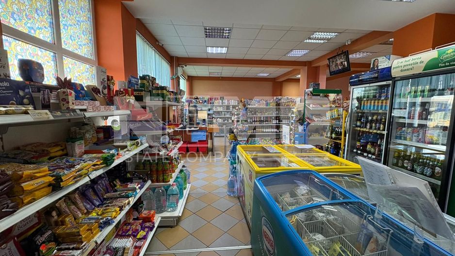 Spațiu comercial | 100 mp + 40 mp depozit | Rădăuți - Poză 4