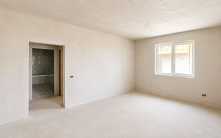 COMISION 0% | Apartament 3 camere | 80,36 mp | Curte 70 mp | Giroc - Poză 2