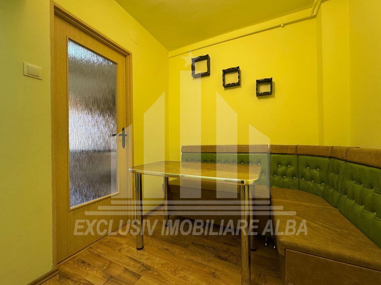 Garsoniera decomandata, etaj 2, Cetate - Poză 5