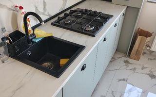 Vanzare apartament 3 camere 87,7 mp, 2 băi, parcare privată, etaj 1, bloc 2022 - Poză 7