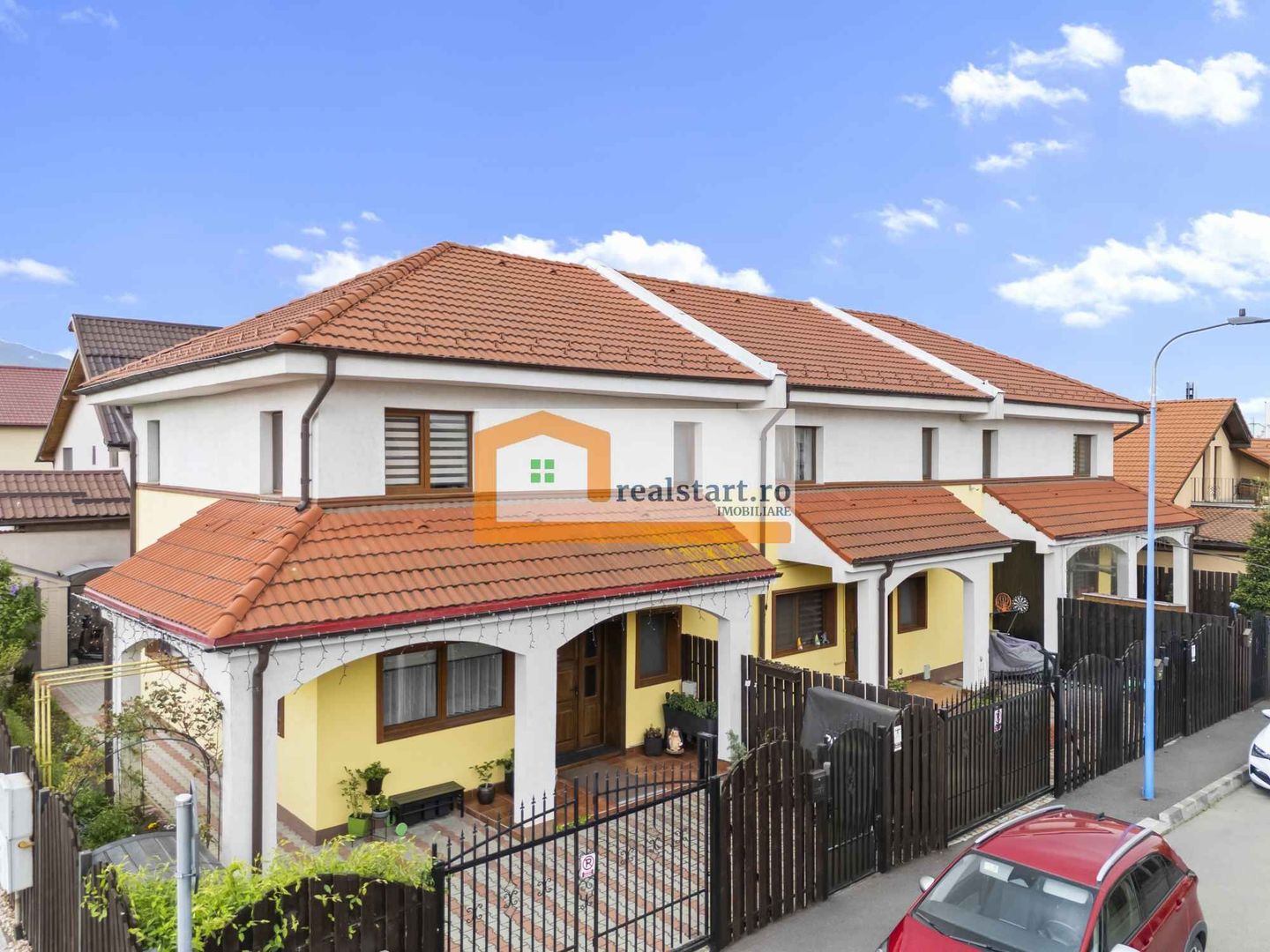 Tractorul, Vila tip triplex P+1+M (de mijloc), 2 loc parcare, curte proprie - Poză 4