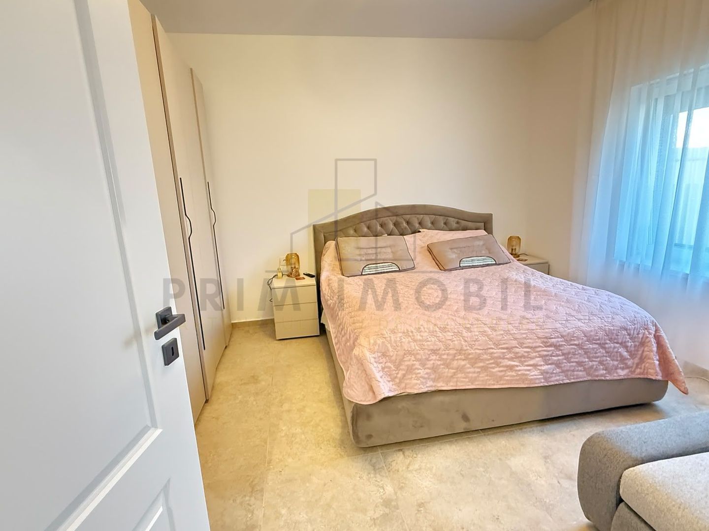 Casa 4 camere, 102 mp, teren 500 mp, fotovoltaice, Holboca - Poză 9