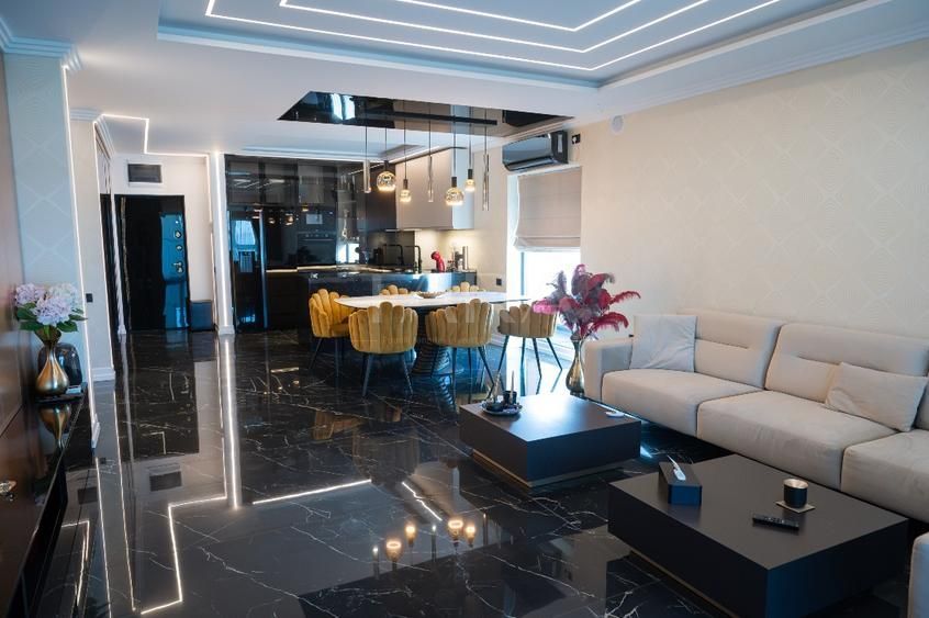Penthouse spectaculos cu jacuzzi și panoramă unică - Poză 3
