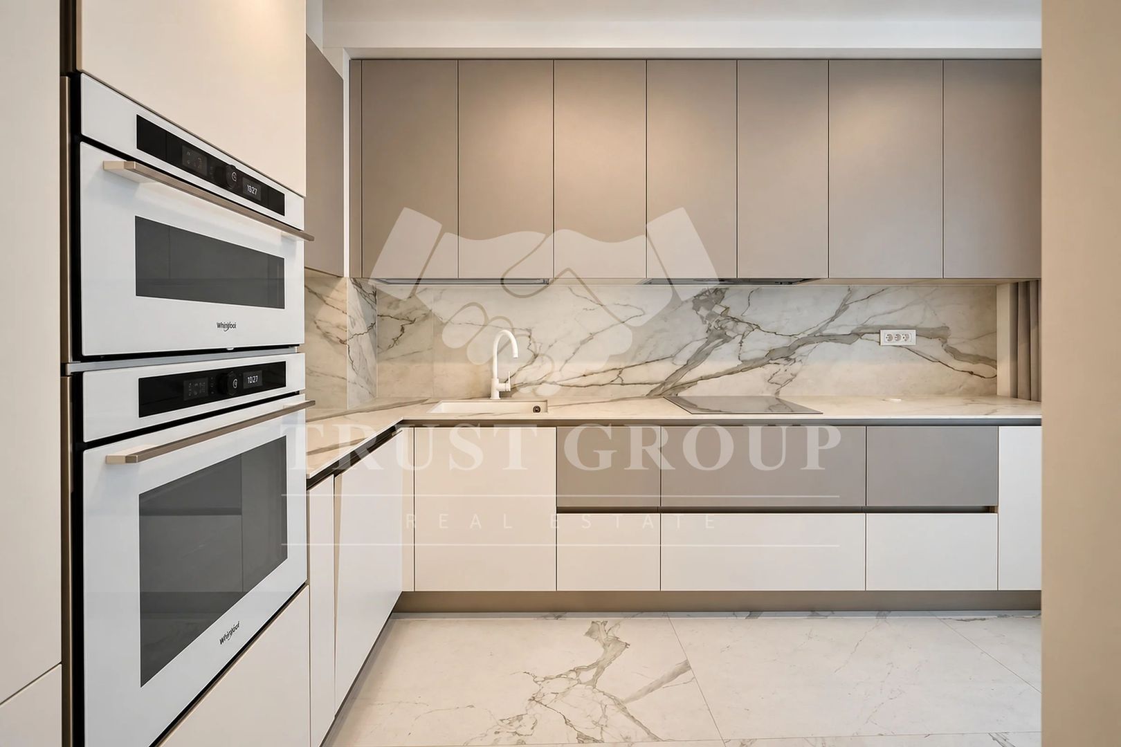 Apartament 4 camere Aviatorilor | Curte 132mp - Poză 17