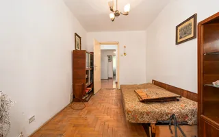 3 camere, etaj 1, lângă Primărie - Poză 11