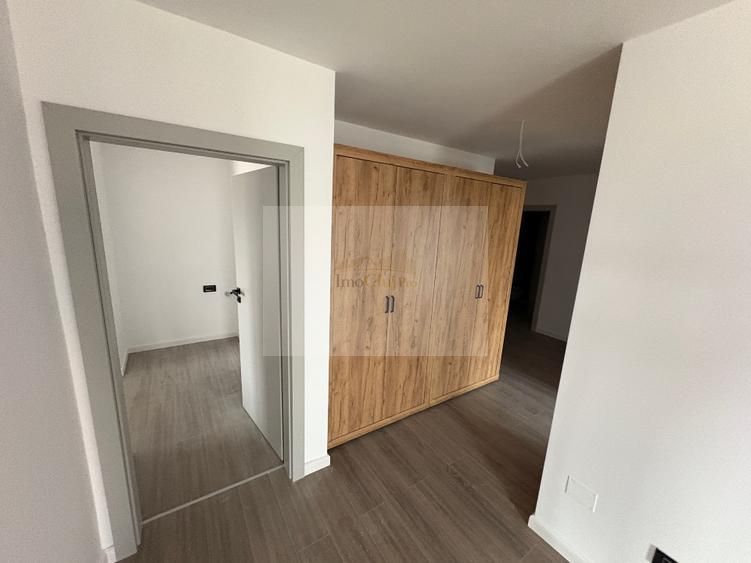 Apartament modern cu 3 camere de închiriat – Elite City, Parcare - Poză 11