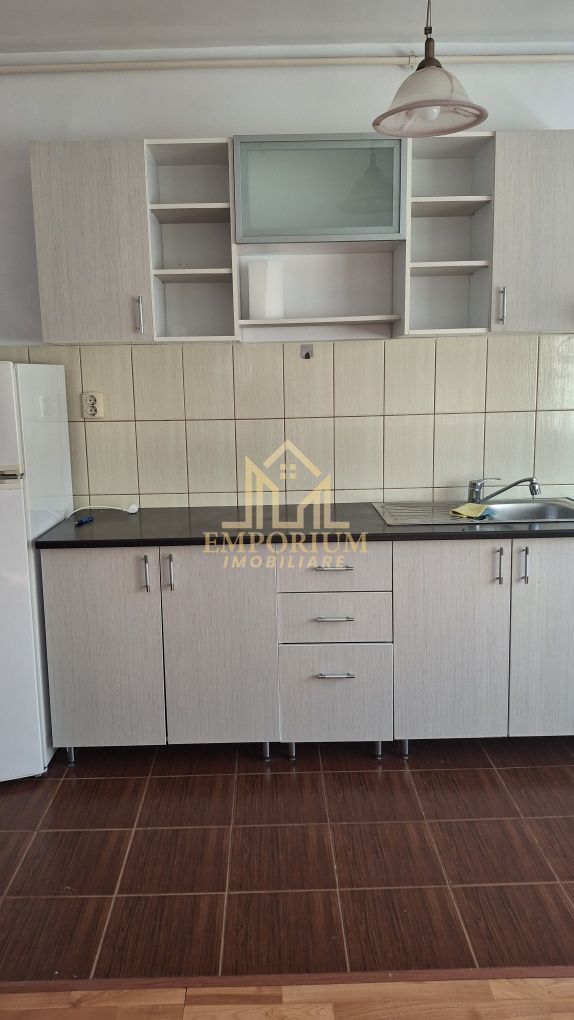 2 camere semidecomandate, Manastur, zona Parcul Colina - Poză 6