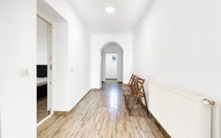 Casă de închiriat - Poză 4