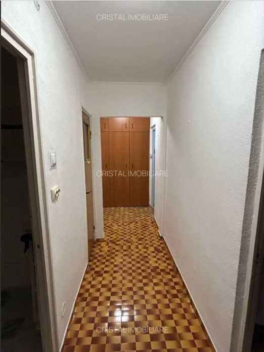 Inchiriez apartament 2 camere, etaj 1, Titan Sector 3 - Poză 6