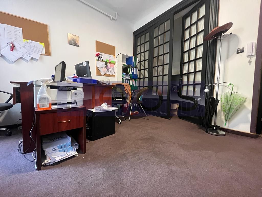 VANZARE CLADIRE BIROURI | D+P+2+M | ZONA UNIVERSITATE - Poză 2