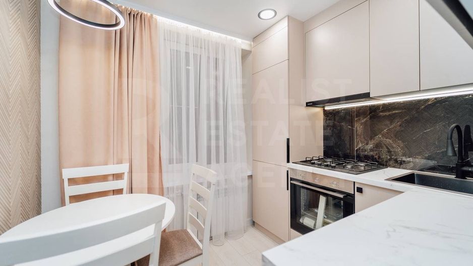 Vânzare, apartament, 2 camere + living, str. Saharov, Râșcani - Poză 6