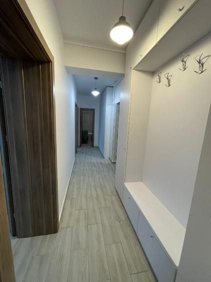 Prima închiriere, apart 3 camere decomandat, 2 băi, metrou Muncii - Poză 7