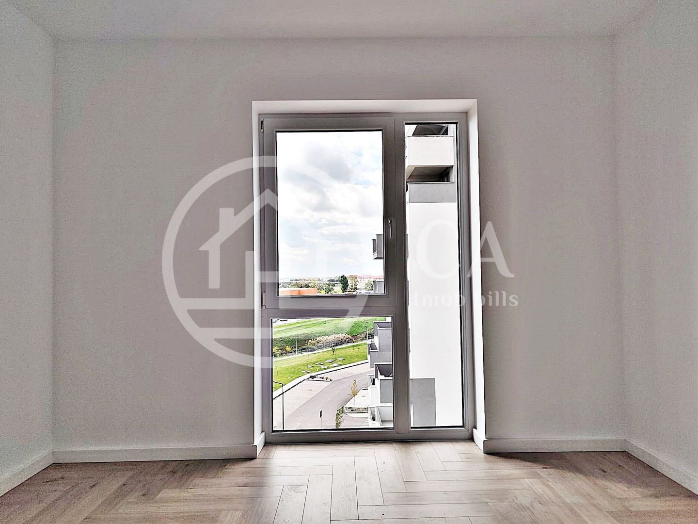 De vanzare apartament cu 3 camere cartierul Prima Arena, Oradea - Poză 5