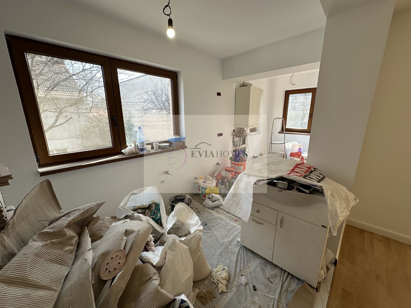 4 camere/ 2 bai / 119 mp/ parcare in curte / zona strazii Bucuresti - Poză 15