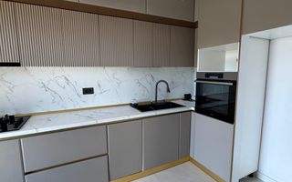 Casa 4 camere, P+1E, teren 250mp, Berceni - Poză 10