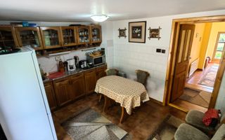 Casa/Vilă  aproape de pădure Vâlcele + 1235 m² teren 160.000 EURO - Poză 6