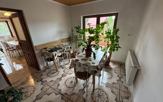 Vila cu 8 camere de vanzare, teren 1580mp, Zona Praid - Poză 20